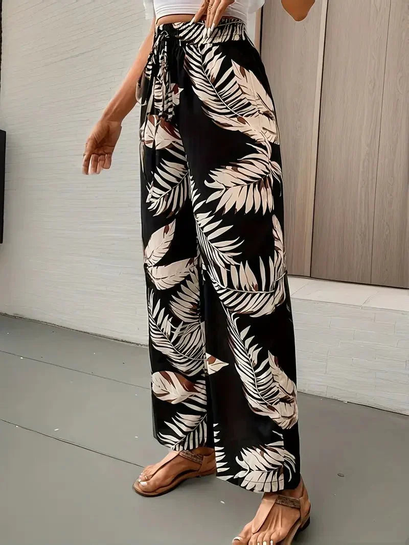 Camille™ | Lett dame sommerbukse med blomsterprint